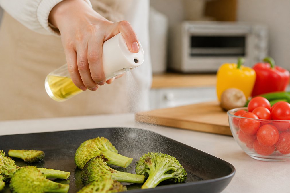 Is an Oil Sprayer Worth It for Cooking? 2026 Guide