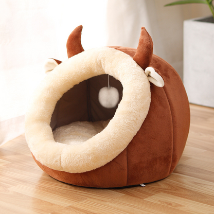 Cozy Cat Nest – Warm Enclosed Bed for Indoor Cats