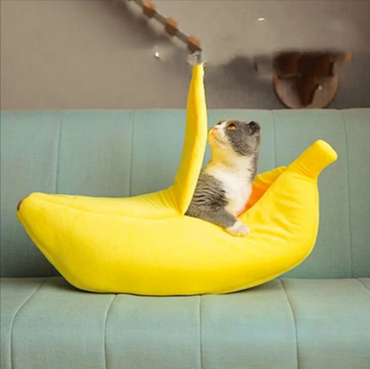 Banana Pet Bed – Cozy Cat Sleeping Bag &amp; Small Dog Bed | Gifts for Pet Lovers